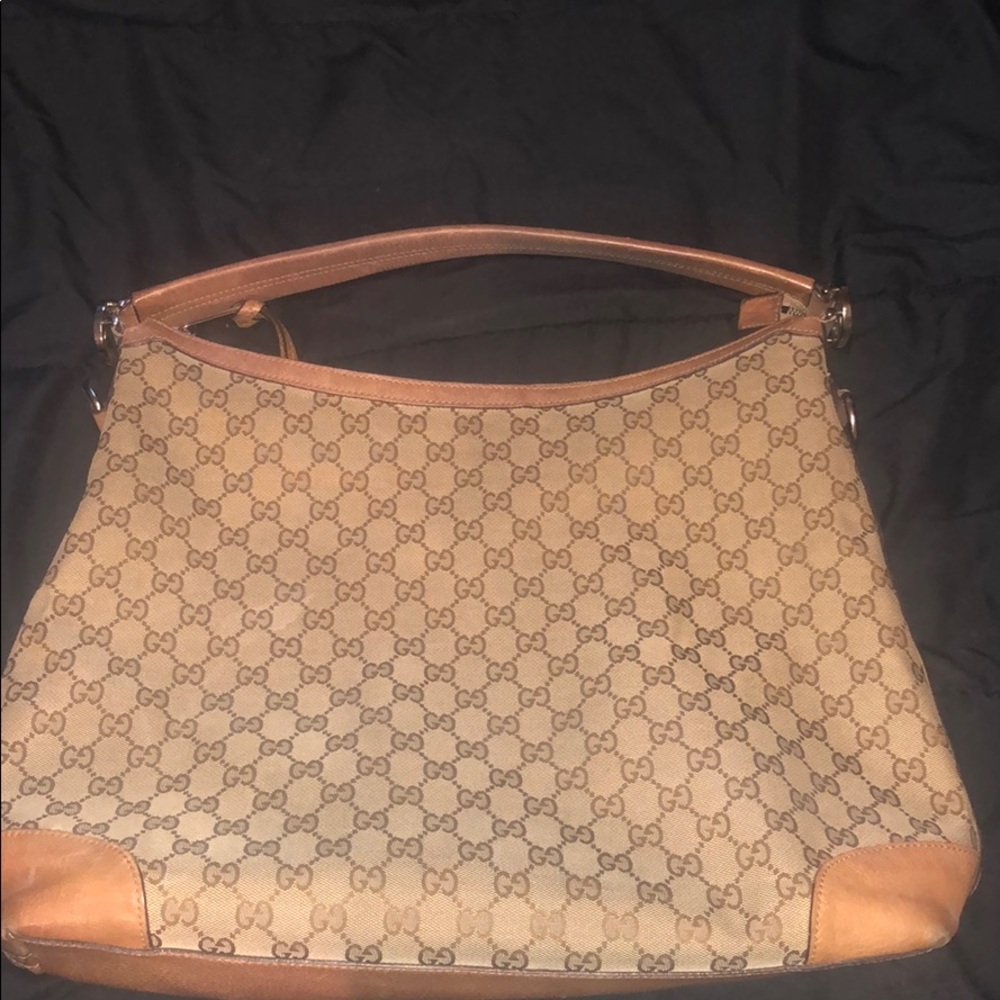 Large Gucci purse